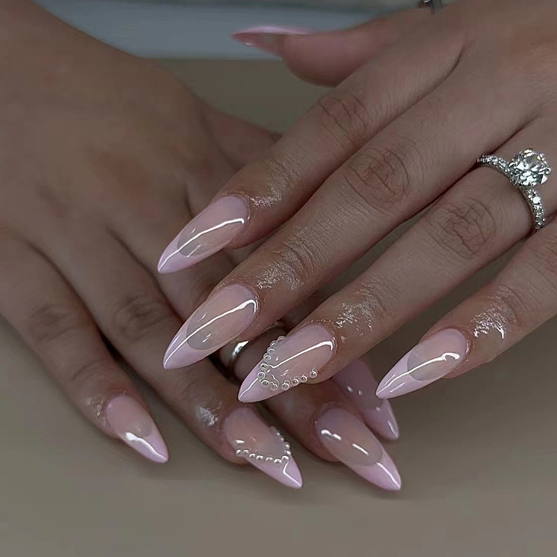 ชุดเล็บปลอมแบบกดติดลายโบว์ 24  - Nail Art Valentines Day บทวิจารณ์และราคา