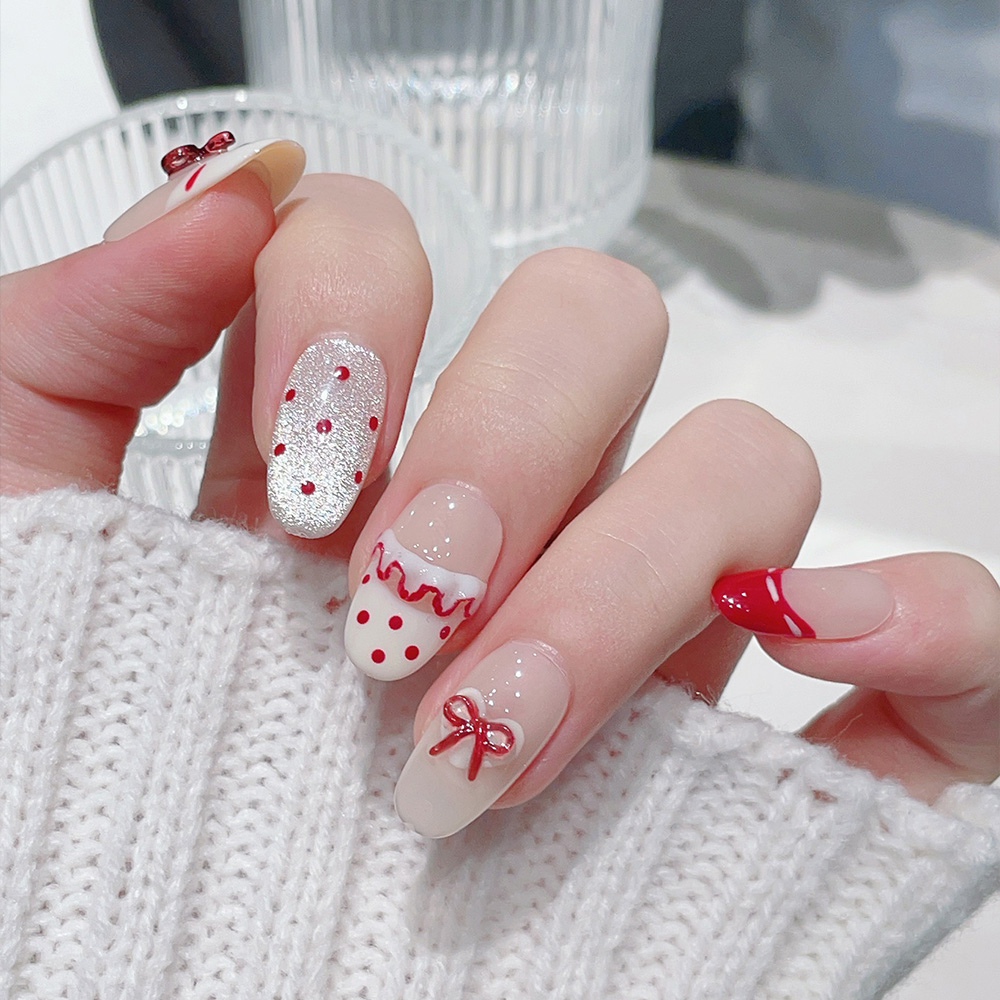 ชุดเล็บปลอมแบบกดติด 10 ชิ้น รู - Nail Art Oval บทวิจารณ์และราคา