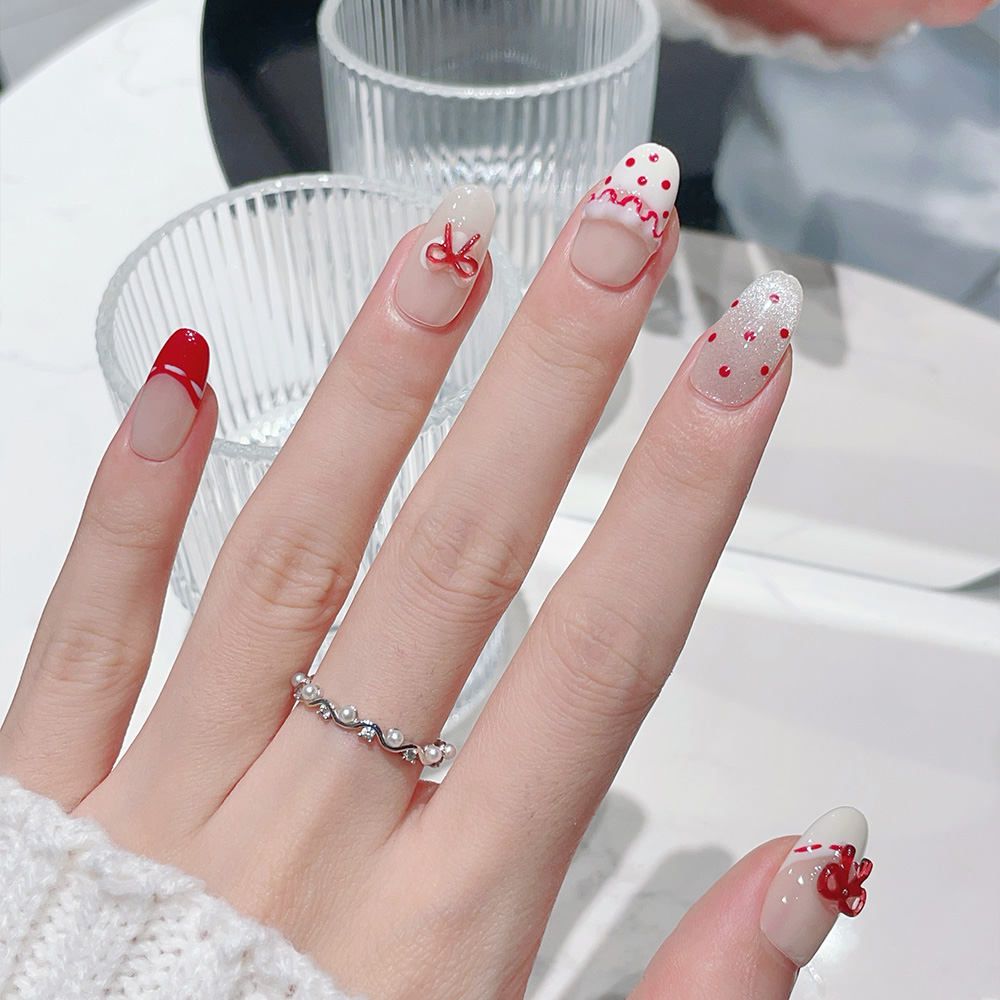 ชุดเล็บปลอมแบบกดติด 10 ชิ้น รู - Nail Art Oval บทวิจารณ์และราคา
