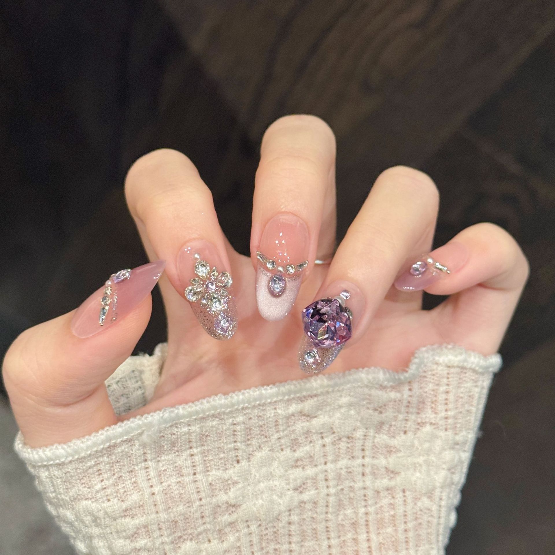 เล็บปลอมแบบกดติด 10 ชิ้น ลายโล - Nail Art Oval บทวิจารณ์และราคา