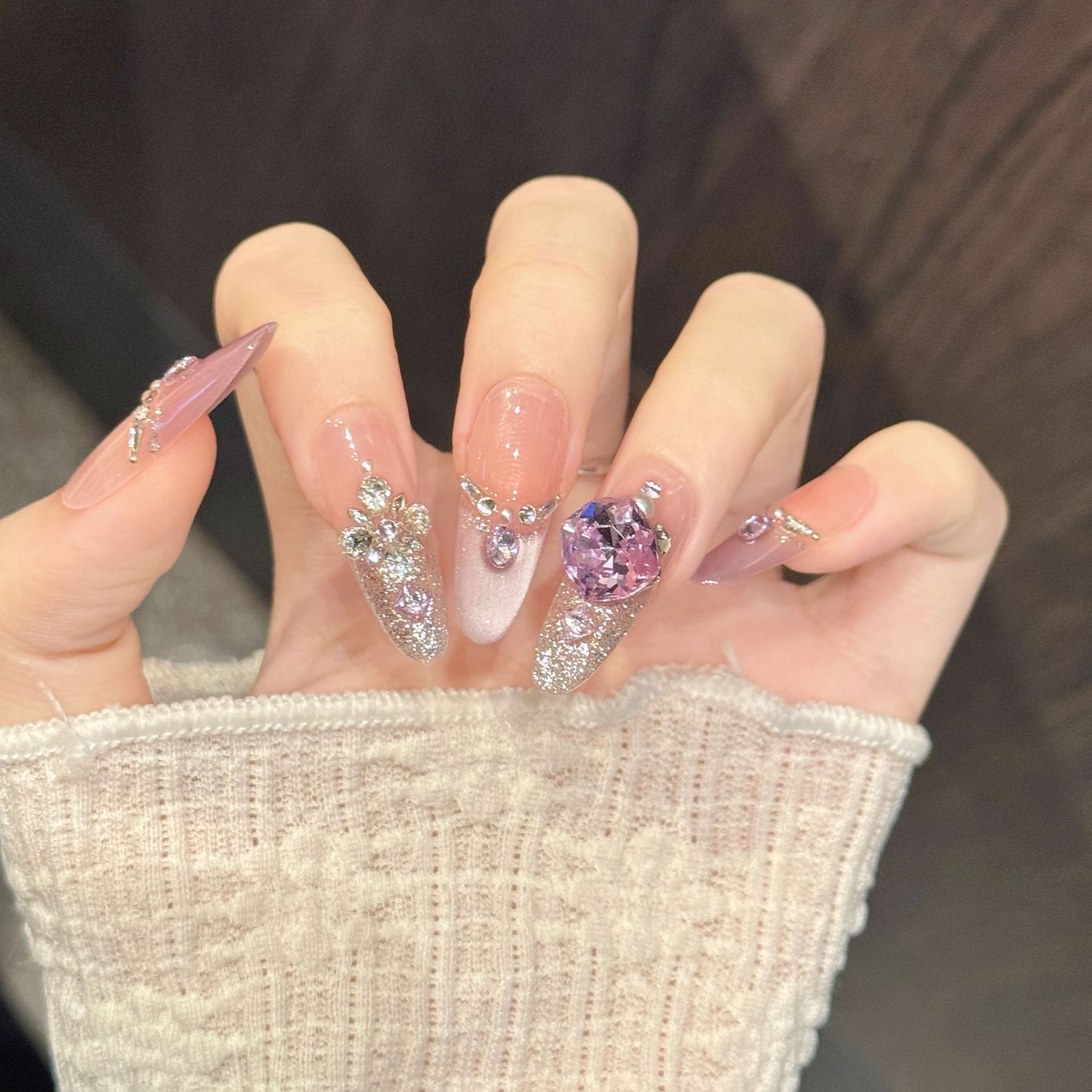เล็บปลอมแบบกดติด 10 ชิ้น ลายโล - Nail Art Oval บทวิจารณ์และราคา