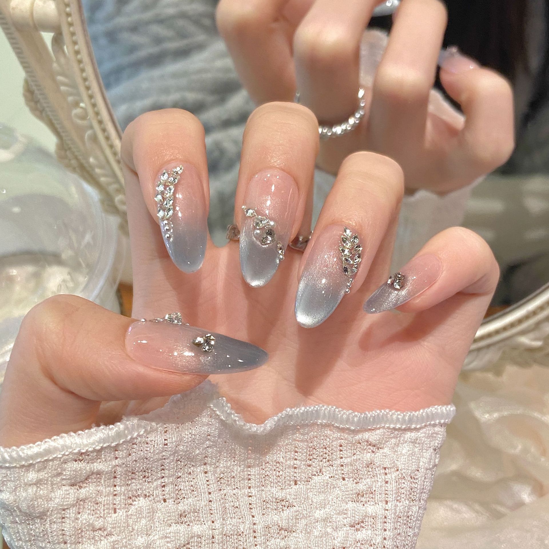 เล็บปลอมรูปวงรีขนาดกลาง 10 ชิ้ - Nail Art Oval บทวิจารณ์และราคา